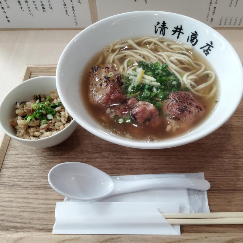 ソーキそば、ミニジューシー(沖縄 特製ソーキそば 清井商店)