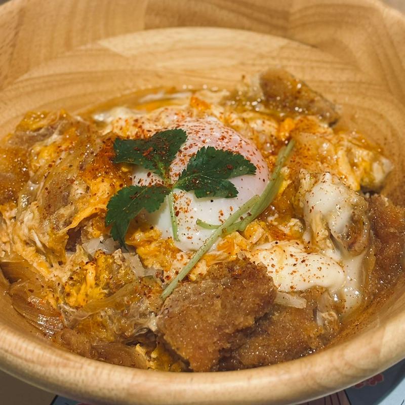 至福のカツ丼 温玉乗せ(井手カツ丼 天神店)