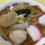 中華そば(元祖十文字中華そばマルタマ)