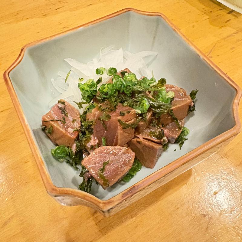 漬鮪酒盗和え(居酒屋 佐藤 恵比寿 )