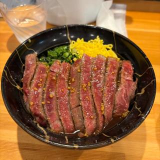 あか牛ステーキ丼