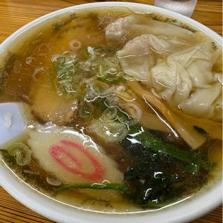 ワンタン麺