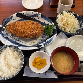 ロースかつ定食