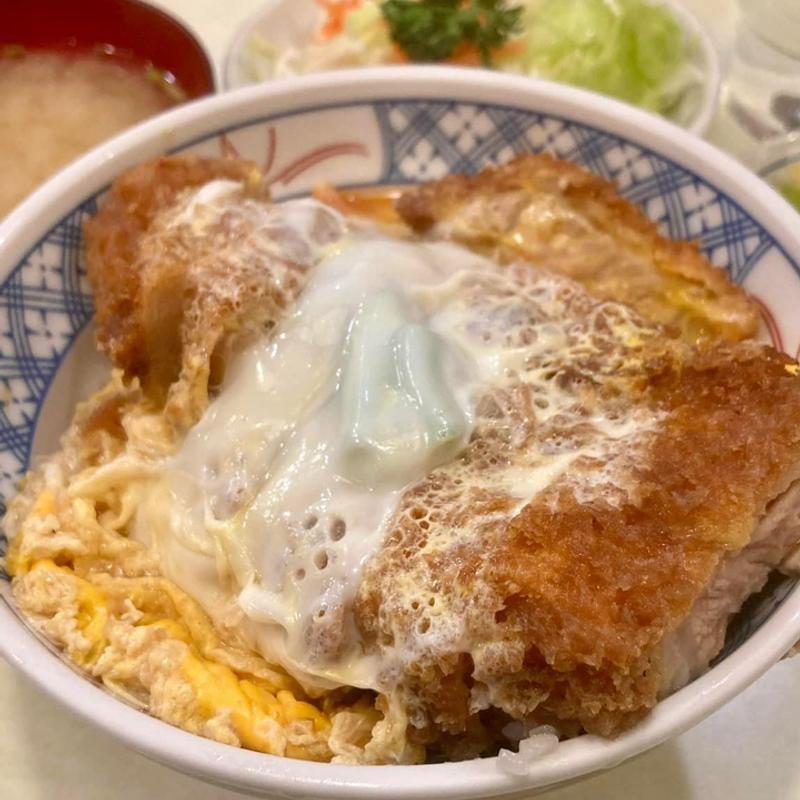 上ロースかつ丼(とんかつ あけぼの)