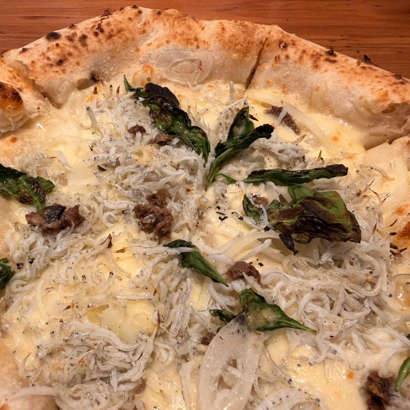 ピッツァ・チチニエッリ(La Figlia Del Presidente ラ フィーリア デル プレジデンテ)