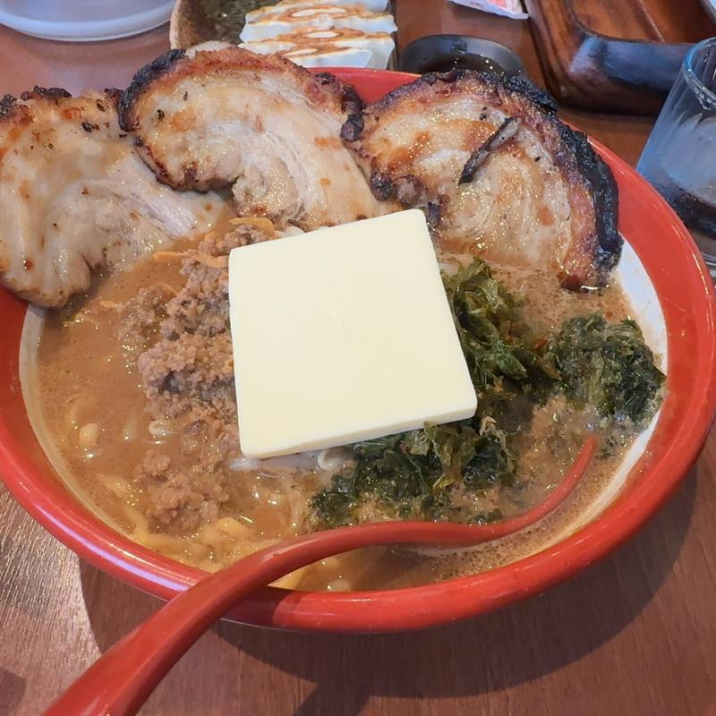 伊勢味噌ラーメン(麺場 田所商店 一宮店)