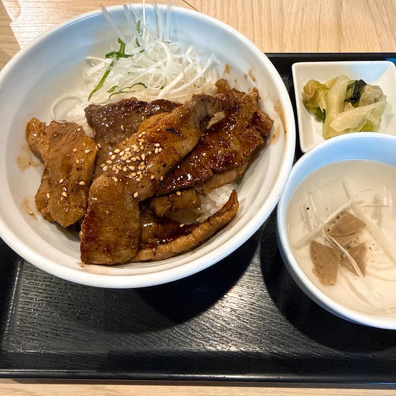 中落ちカルビ丼(東京カルビ)