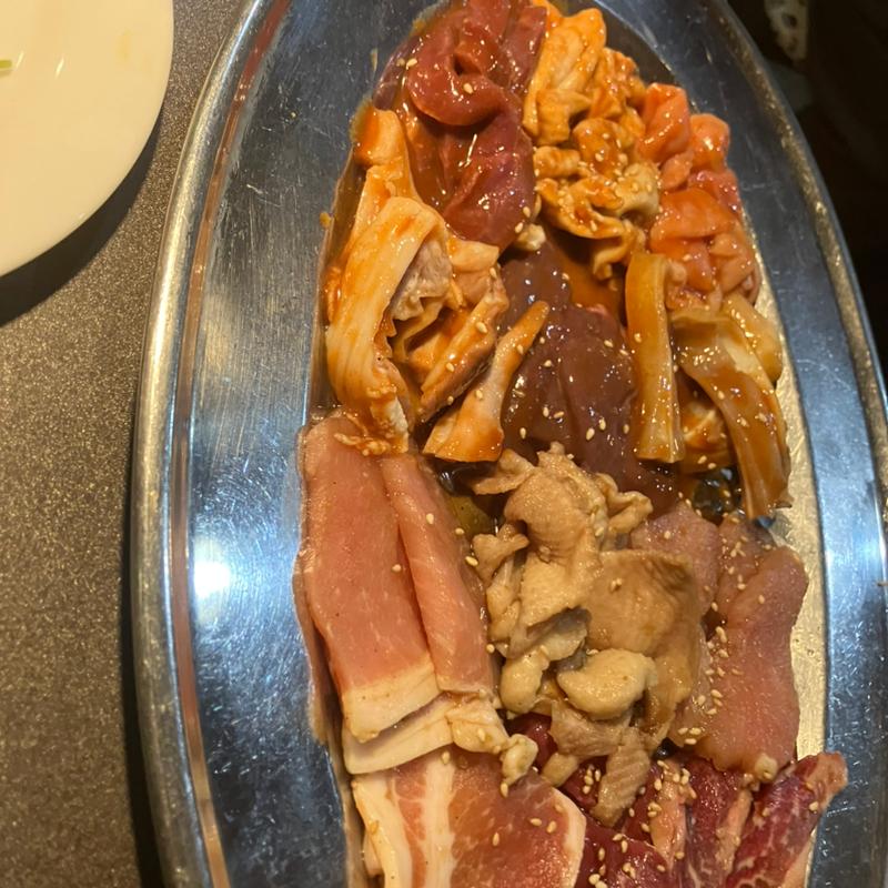 13点盛り(炭火焼肉ピカソ本店)