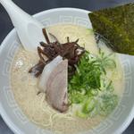 豚骨ラーメン(博多天神 お茶の水1号店)