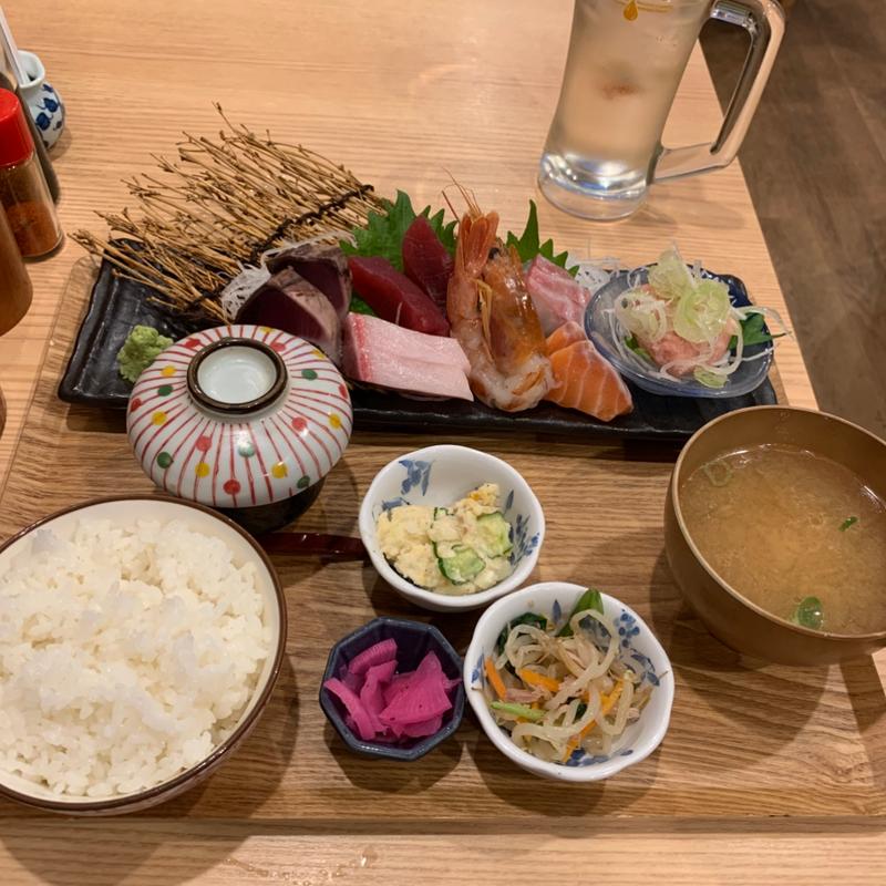 お刺身御膳(シャリと酒 鮮王となり)