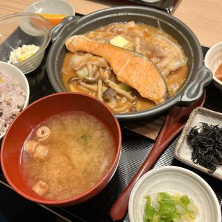 鮭と豚肉ちゃんちゃん焼き定食(さち福や ピオレ明石店)