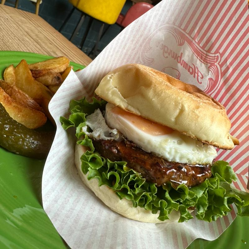 テリヤキエッグバーガー　コンボ(ゴーディーズ  （GORDIE’S ）)