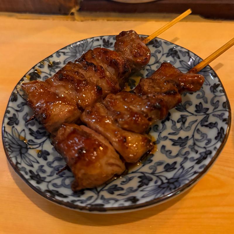 カシラ串(寅屋 本町店)