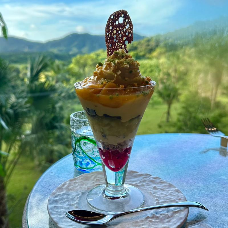 SPAパフェ(Tropical Oasis)
