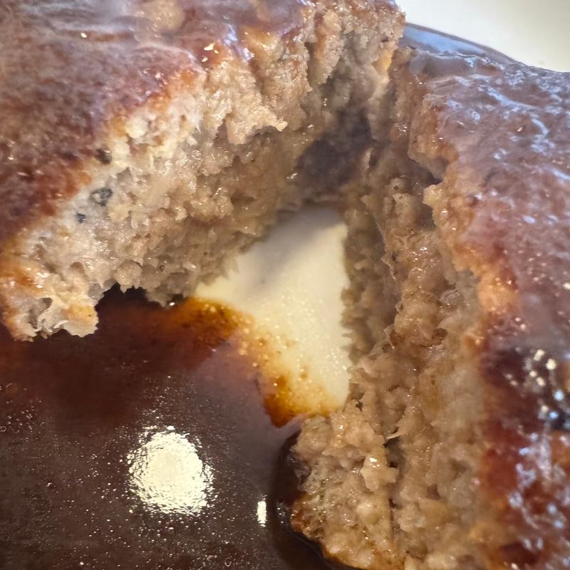 ビーフハンバーグ(ニューとん )