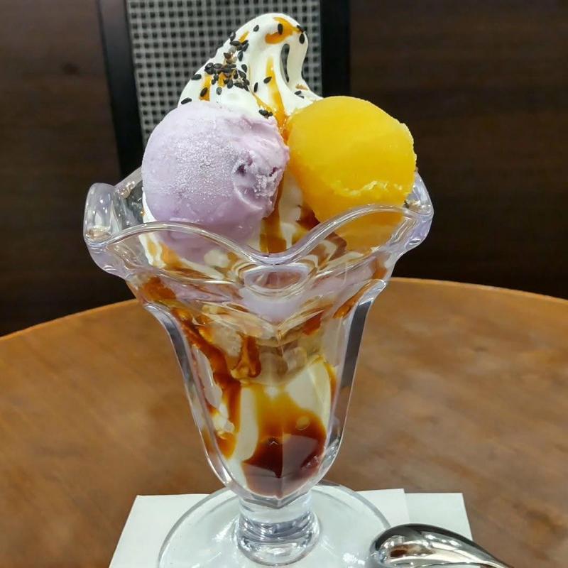 スイートポテト&紫芋のパフェ(サンマルクカフェ 新宿アイランド店)