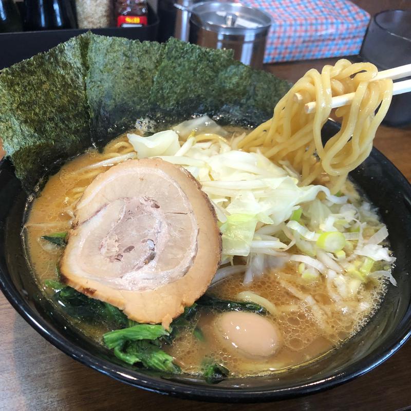 豚骨醤油らーめん(らーめん Oh家)