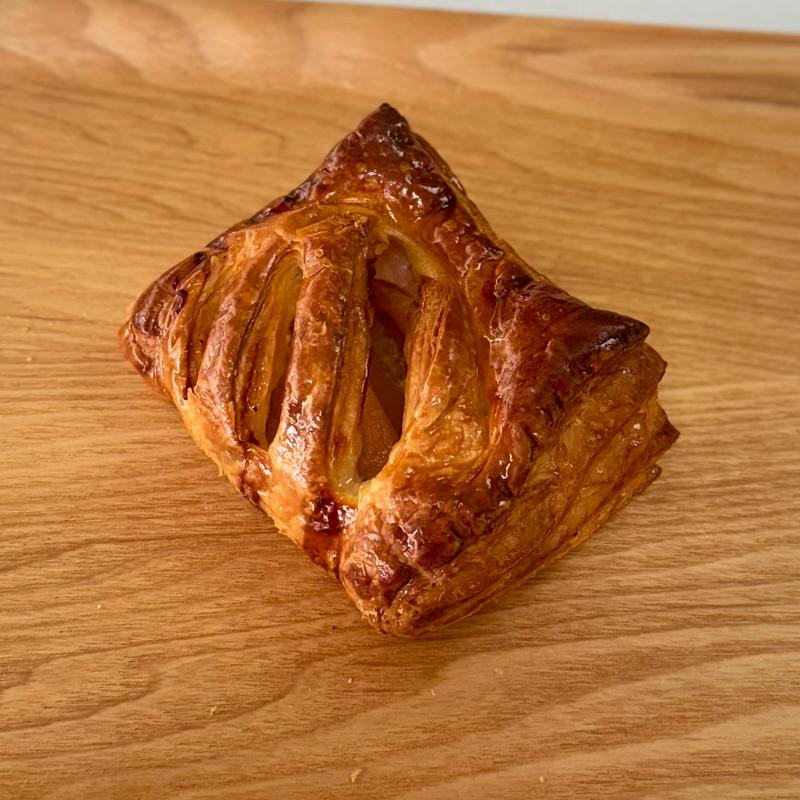 ふじ林檎のアップルパイ(ブランジェ浅野屋 池袋西口店)