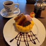 ハロウィンスフレパンケーキ(シングル)ドリンク付き