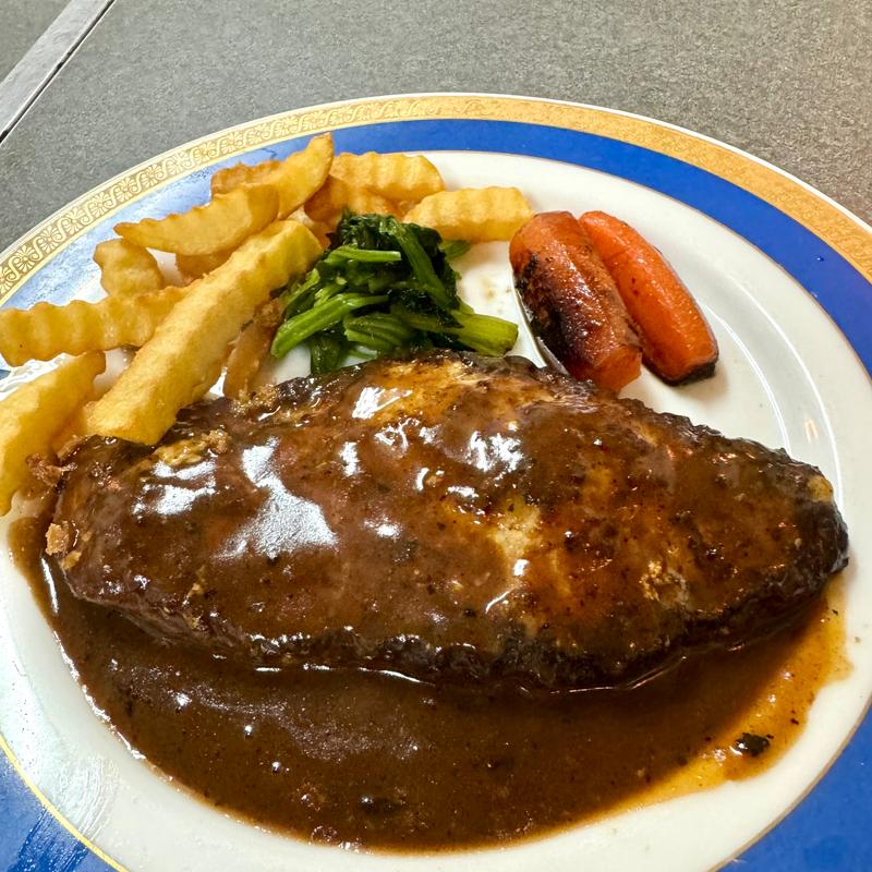 ハンバーグ定食(四季)