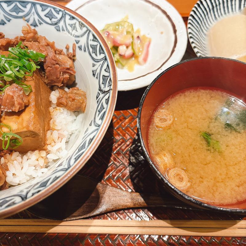 三徳六味のとうめし定食(おでん×スタンド三徳六味)