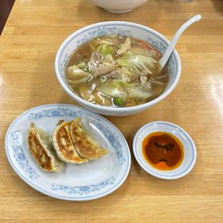 うまにラーメンと焼餃子3個