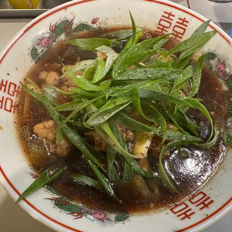 黒毛和牛マルチョウと竹炭麺の黒胡椒蕎麦(中華蕎麦 瑞山)