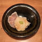 湯葉と鶏肉湯引き