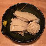 水炊き肉二種盛り(骨付もも肉･骨付手羽先)