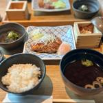 平日限定本日のお肉料理