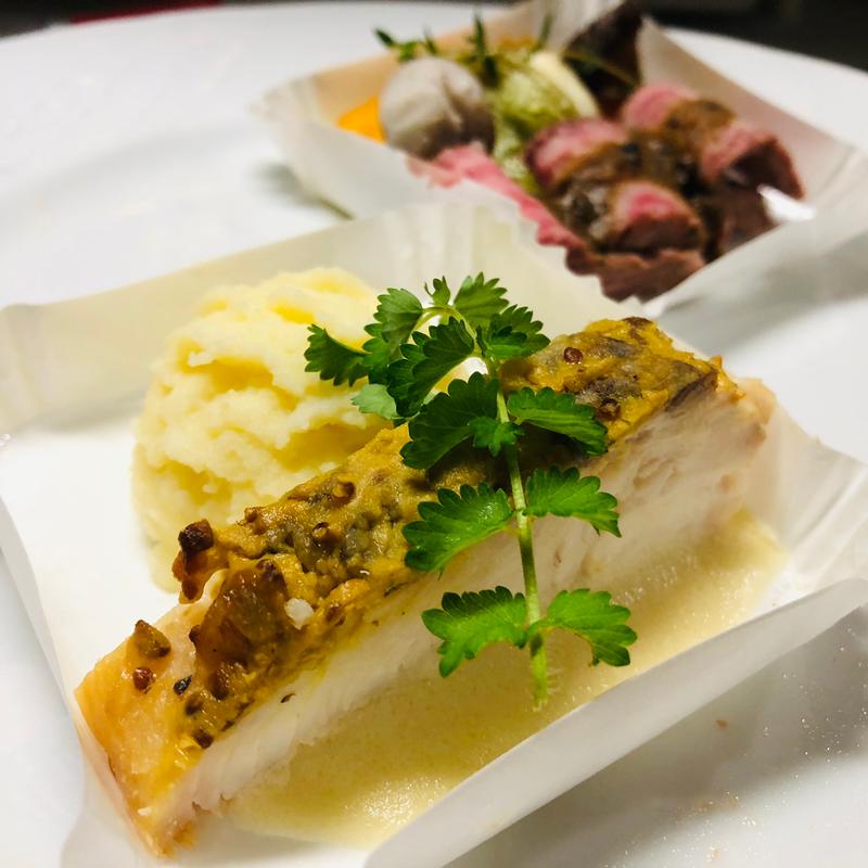 鹿児島産天然真鯛のローストマスタードクリーム オーガニックマッシュポテト_36ぷらす3 フレンチ松花堂弁当(フランス厨房 旬彩 中央駅店 )