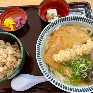 かしわめしうどん定食