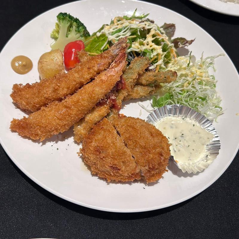 エビフライ&ヒレカツ(SLOW LIFE)