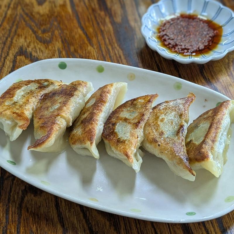 餃子(中華飯店 利喜)