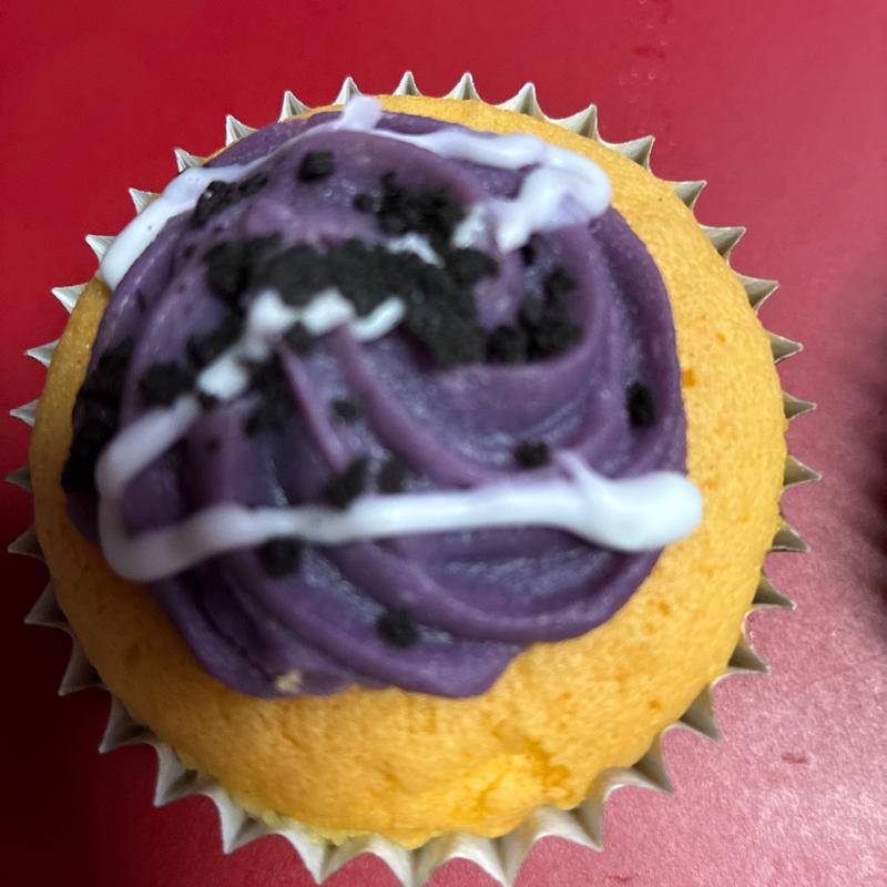 紫芋のプチケーキ(ファミリーマート 札幌国際ビル店)