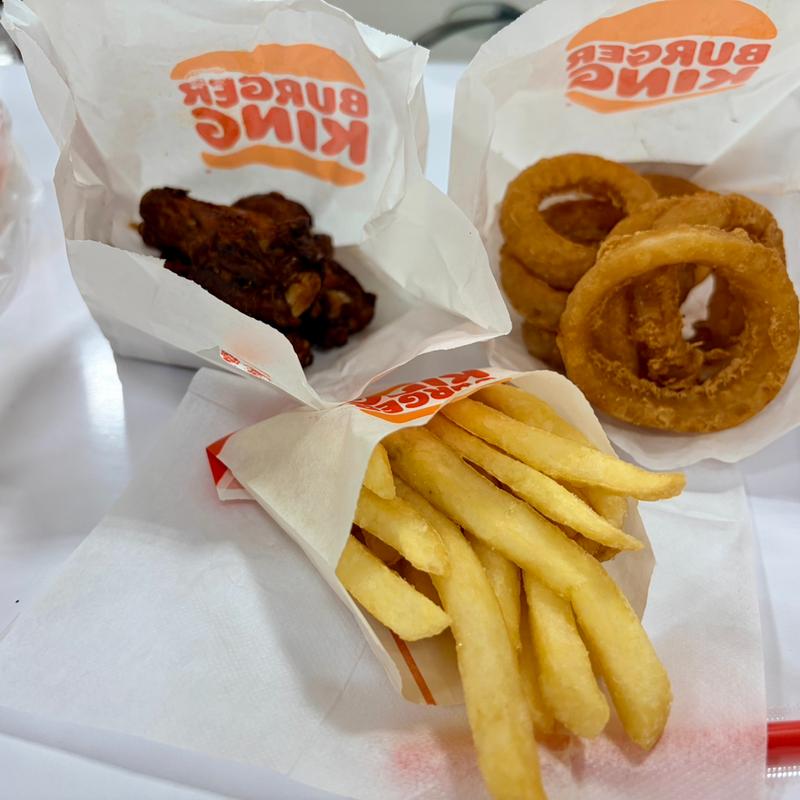 フライドポテト、オニオンリング、アメリカンスモーキーチキン(バーガーキング ジョイフル本田千代田店 （BURGER KING）)