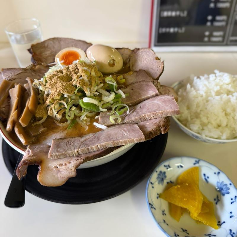 ガチ煮干し 大 味玉 チャーシュー ライス 中(ラーメン麺雅)