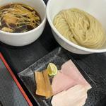 鶏醤油昆布水つけ麺 大盛り