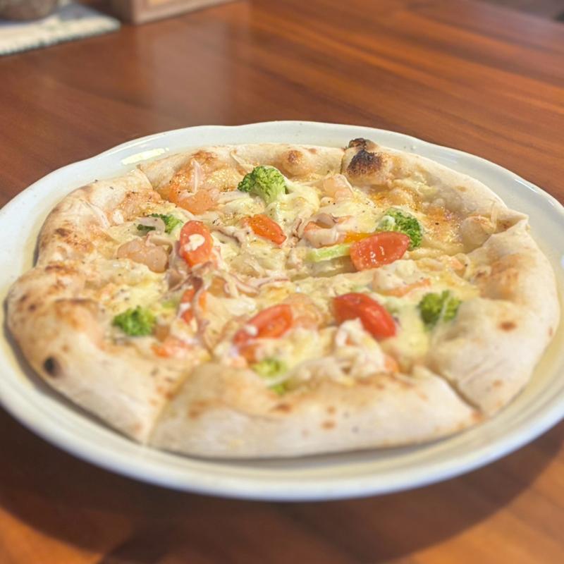 明太子シーフードピザ(薪窯ピザ庵 えん)