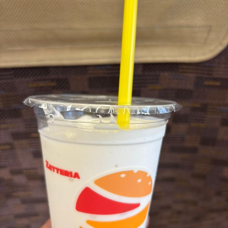 バニラシェイク(ゼッテリア 高松駅店)