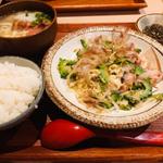 ミニ沖縄そばとゴーヤチャンプルセット