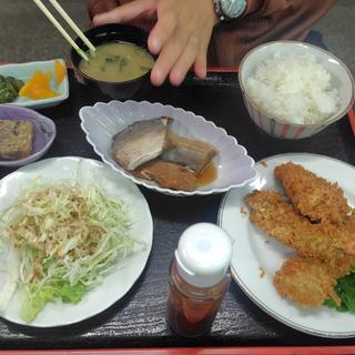 おまかせ定食
