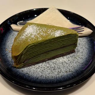 抹茶とあんこのミルクレープ
