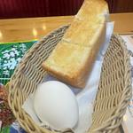 モーニングトースト ゆで卵