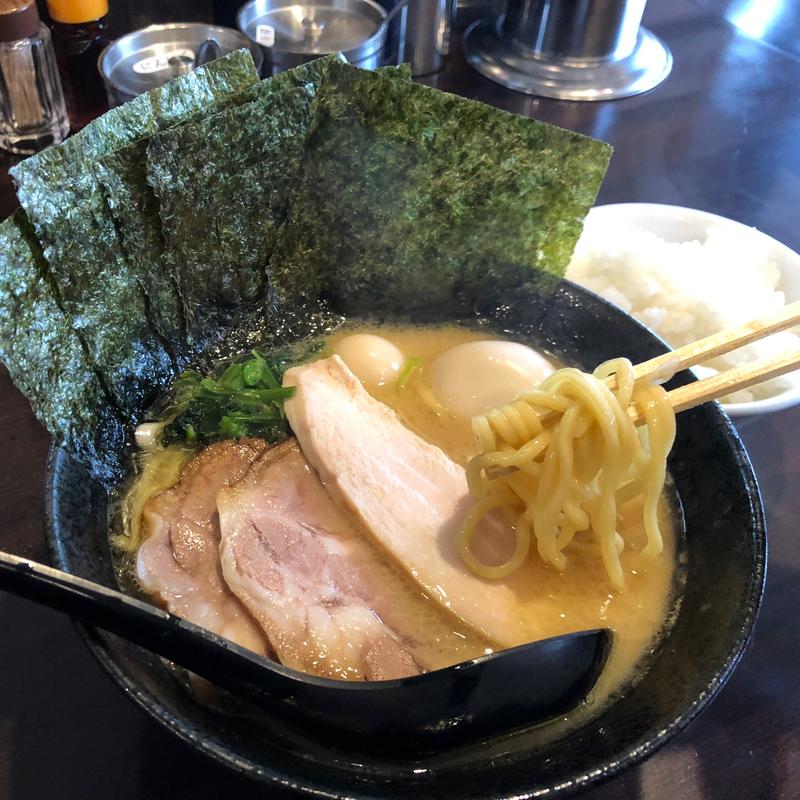 特製西輝醤油ラーメン(ラーメン 西輝家)