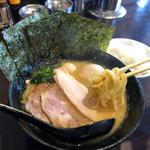 特製西輝醤油ラーメン