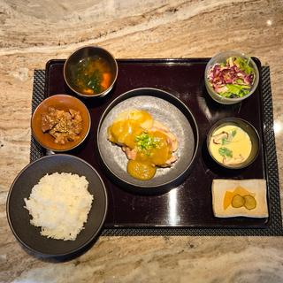 蒸し栗豚の香味ソース(肉割烹SHUN)