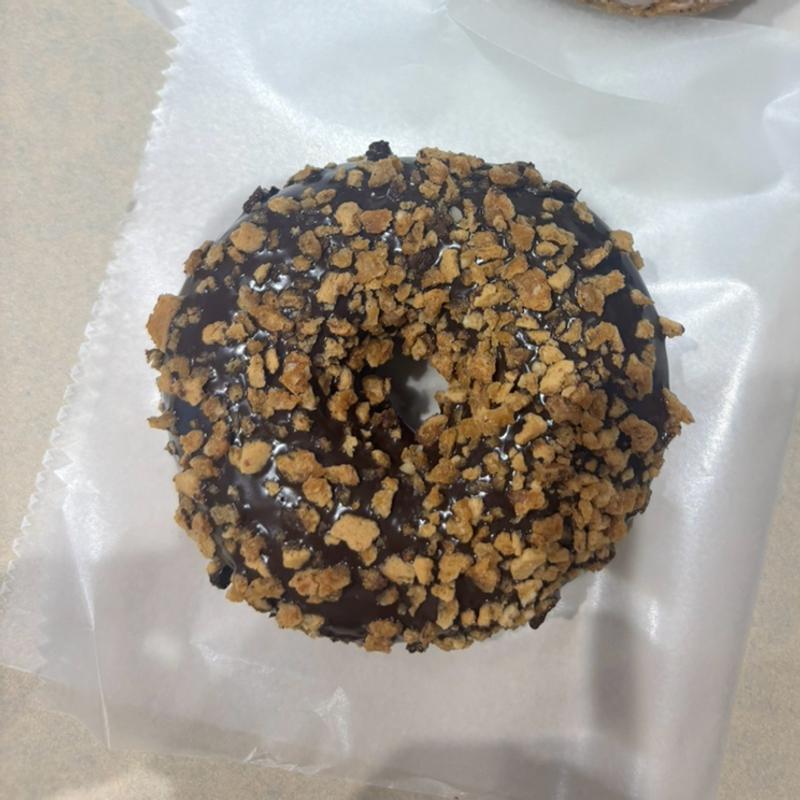 チョコクランチ(クリスピー・クリーム・ドーナツ ららぽーとEXPOCITY店)