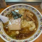 わんたん麺(荻窪中華そば春木屋 荻窪本店)