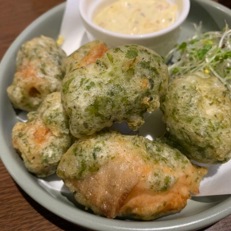 本日の鮮魚とちくわの磯部ビアフリット(ごはんとお酒 eight you)